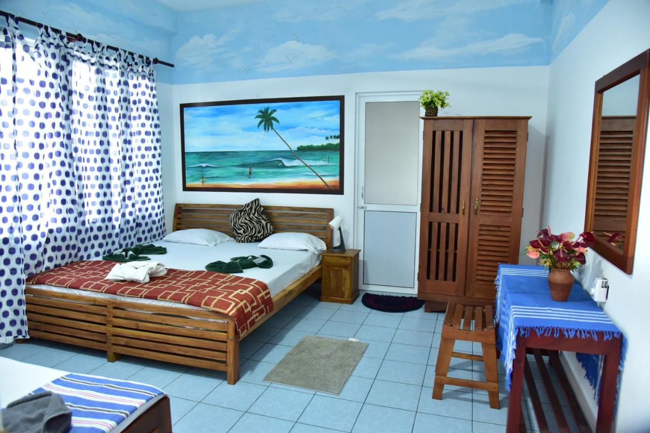 Hotel Happy Tuna ฮิกคาดูวา ภายนอก รูปภาพ