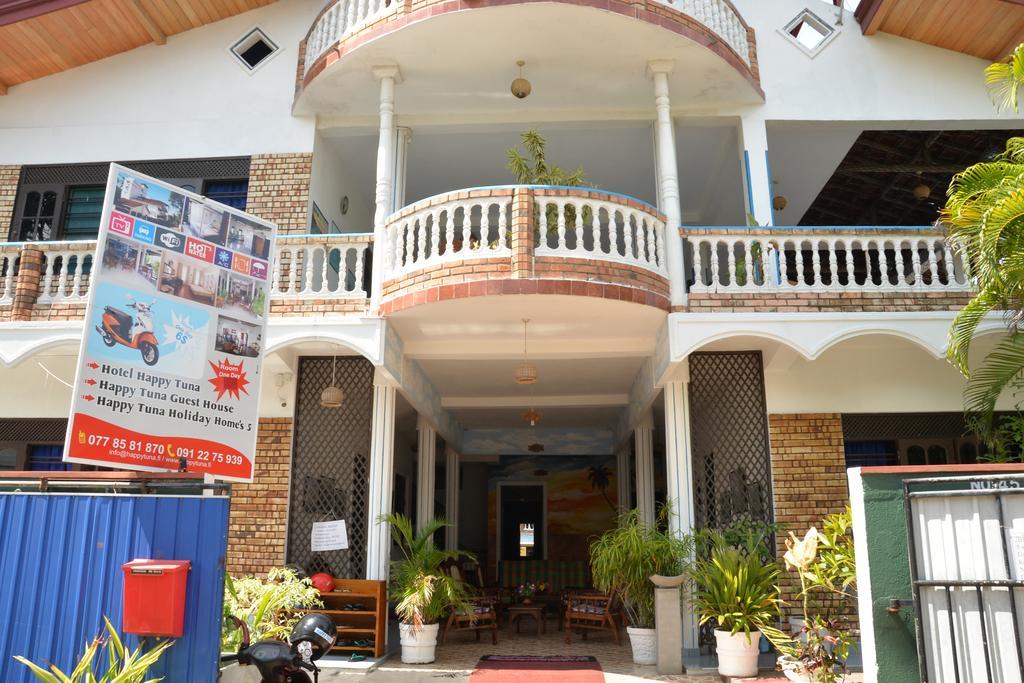 Hotel Happy Tuna ฮิกคาดูวา ภายนอก รูปภาพ